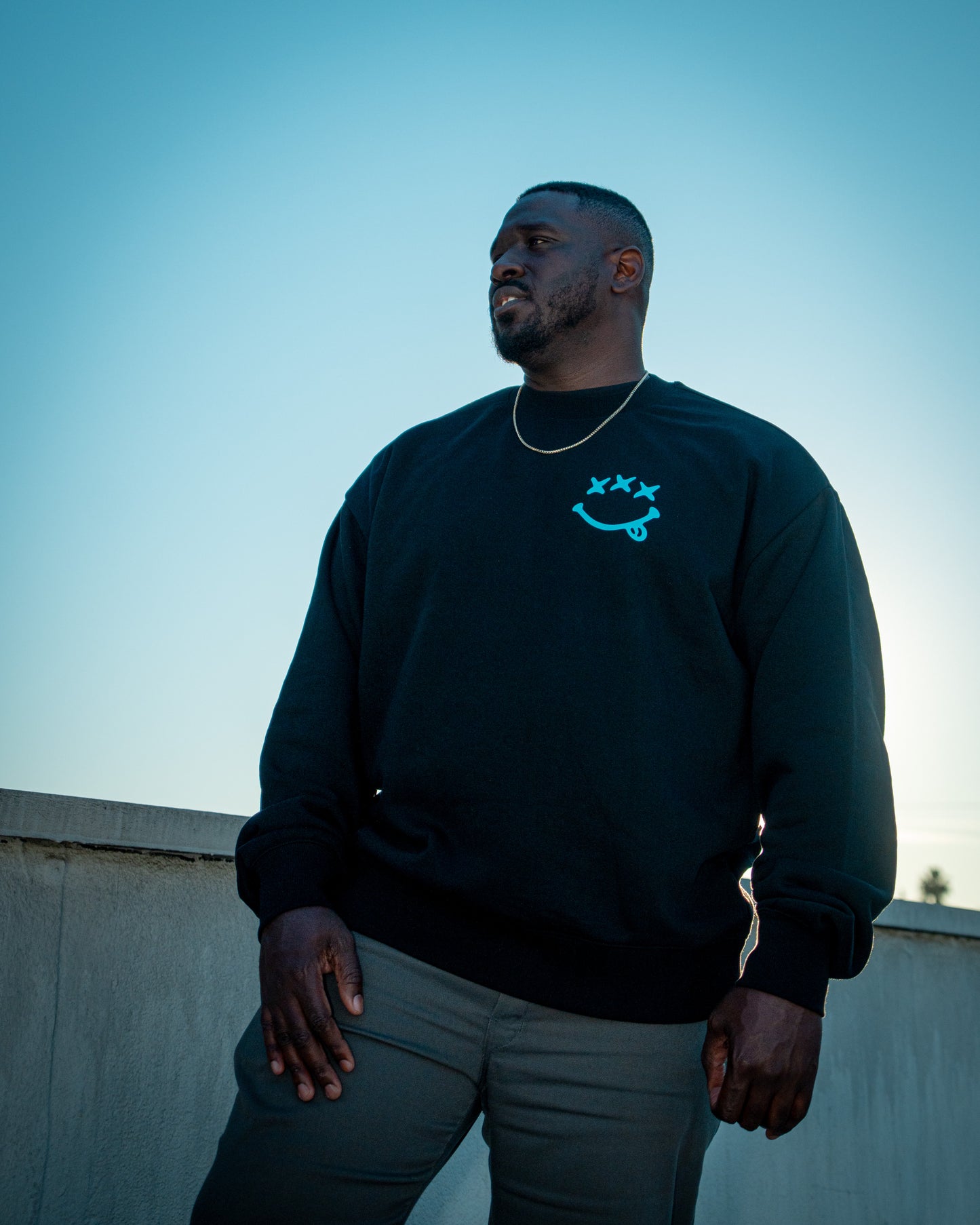 LOVE IS TIGHT CREWNECK (presale)